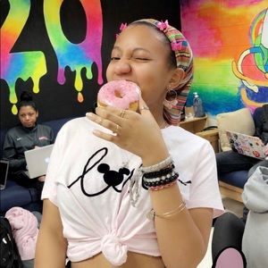 Meet your Posher, Michaela